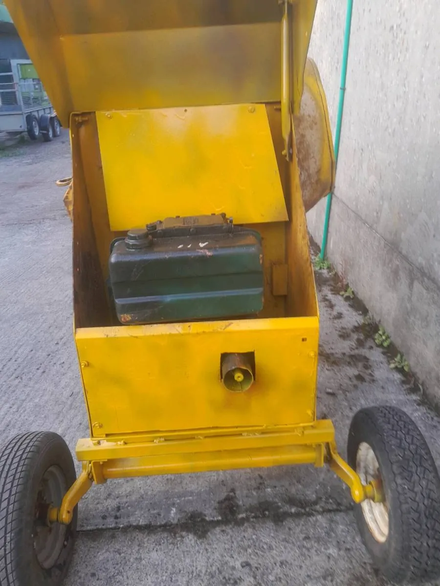 Cement mixer - Image 2