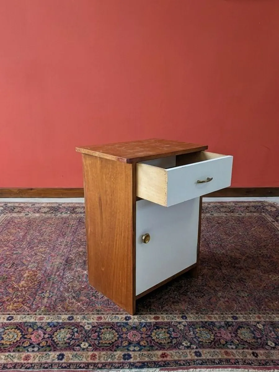 Mid-Century / Vintage 1960s Tweak Bedside Locker / Side Table/ Cabinet / Dresser - Image 2
