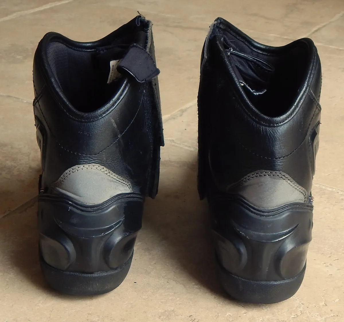Pair of Gents Black Leather RAXID Motorcycle Boots - Image 3