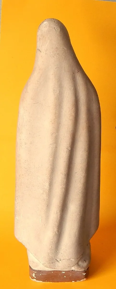 Vintage Statue 0f Our Lady of Fatima - Image 3
