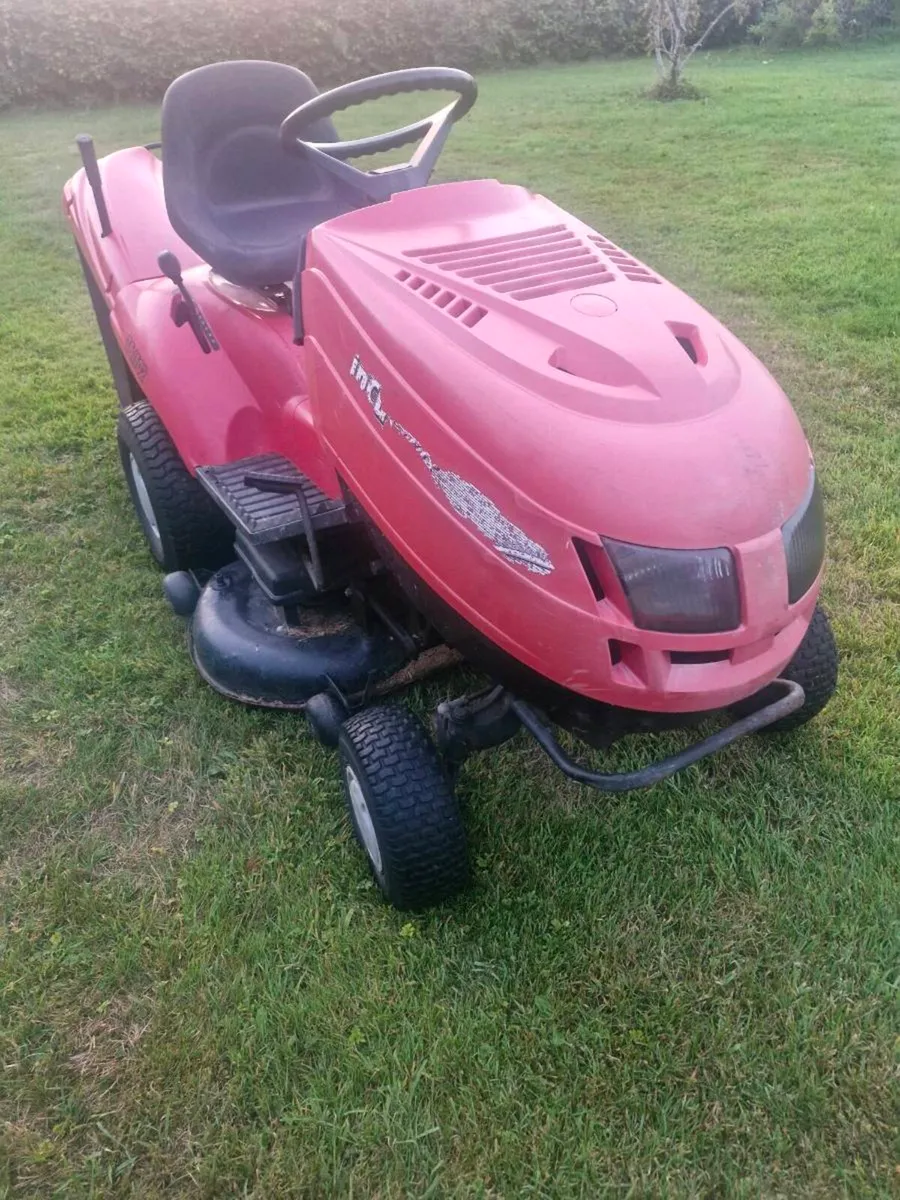 Castlegarden Ride on mower Delivery available - Image 2