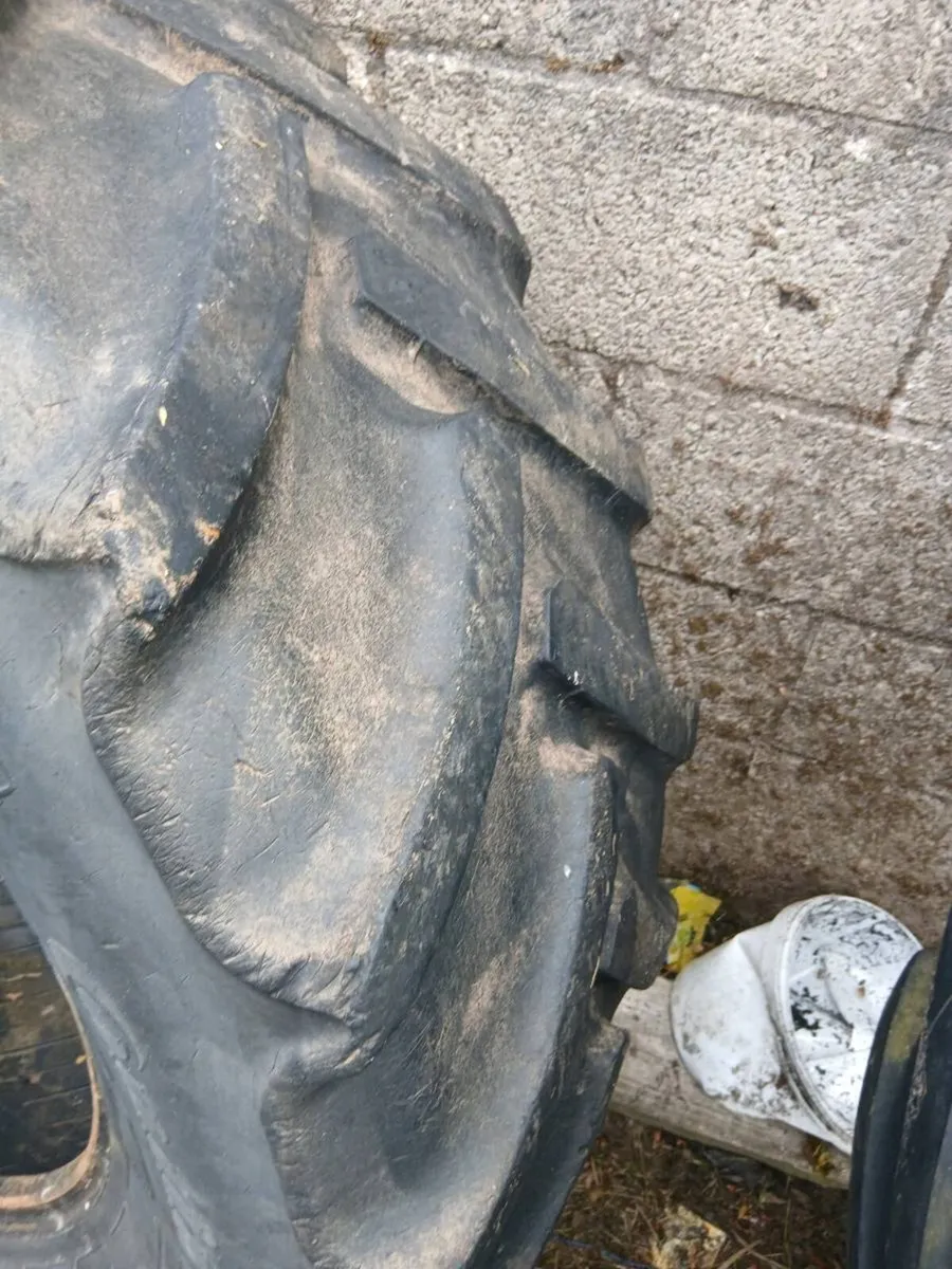 Tyres - Image 3