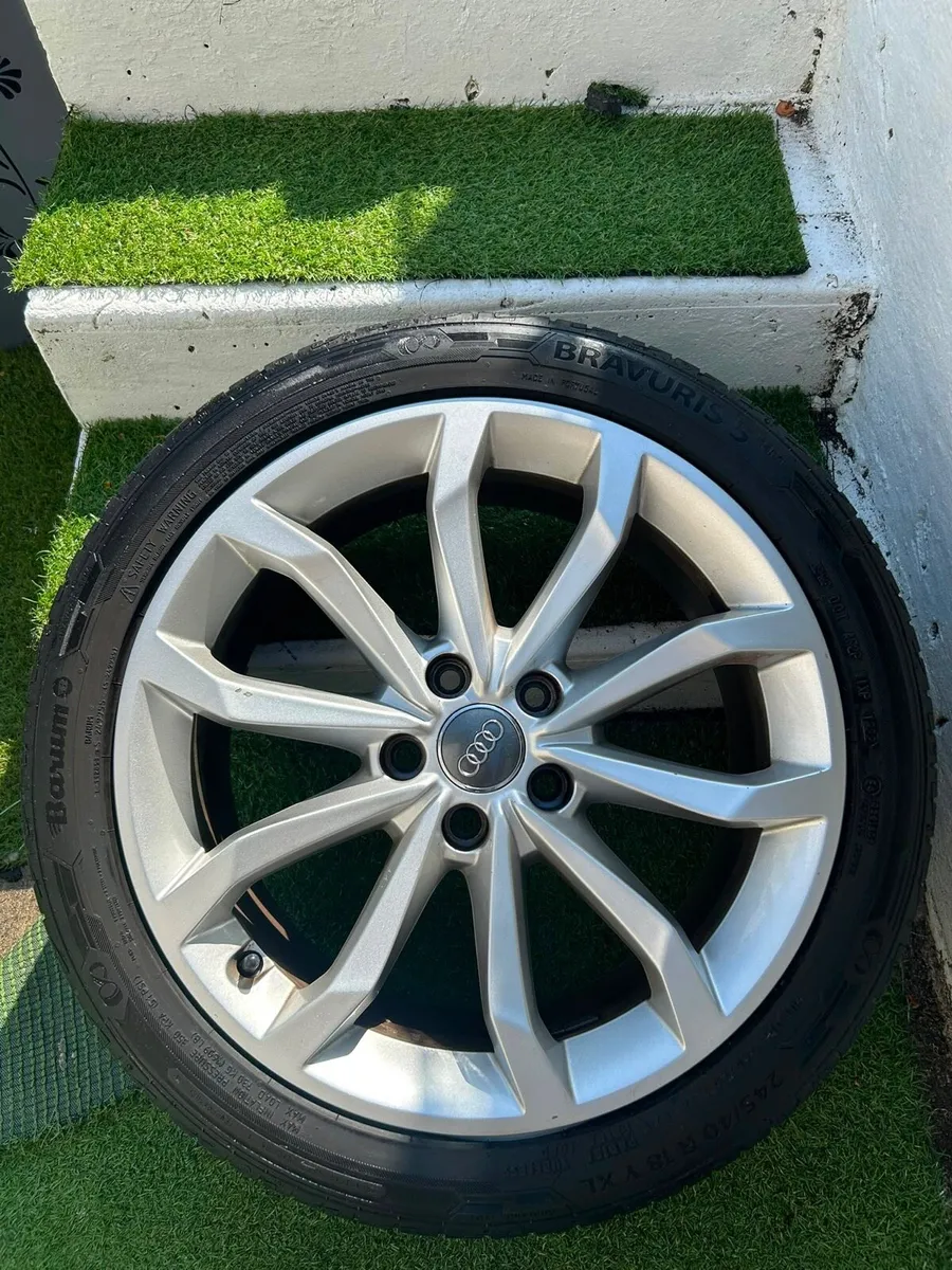 Genuine OEM Audi 18” Alloy Wheels & Tyres x 4 - Image 4