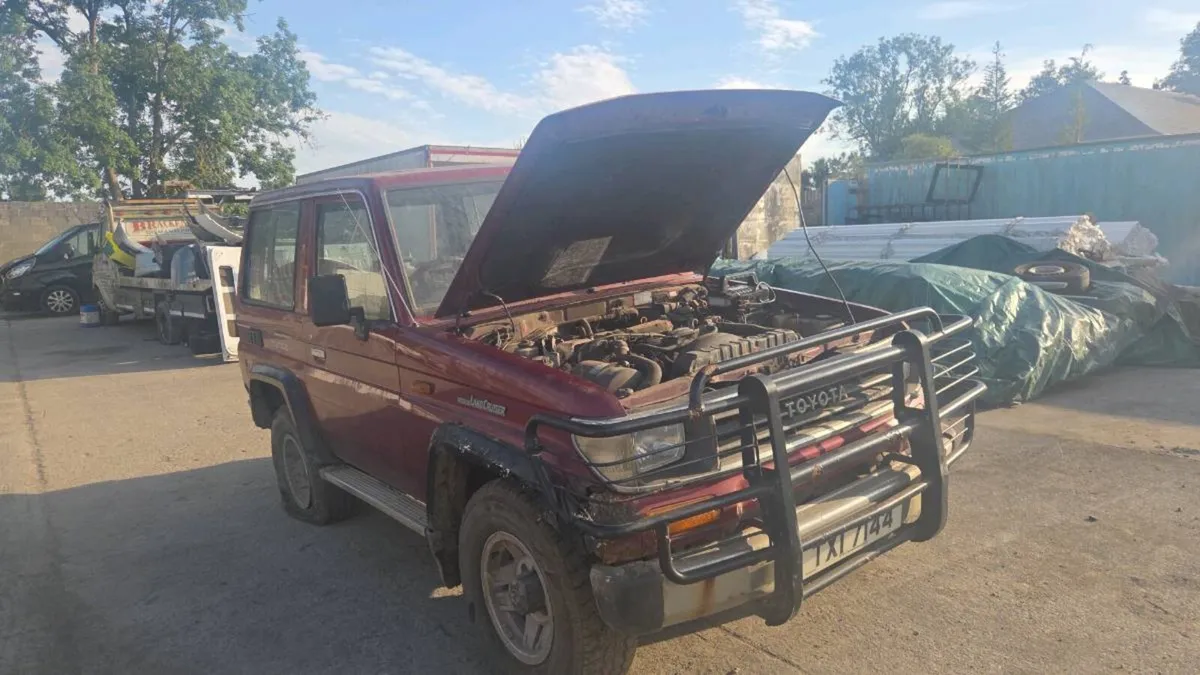 1991 toyota landcruiser - Image 1