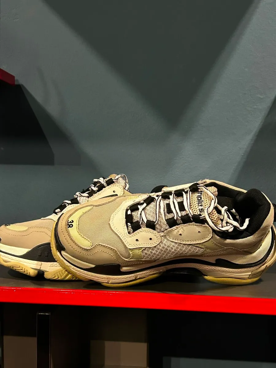 Belanciaga Triple S - Image 2