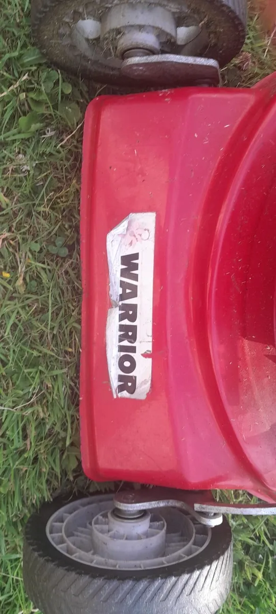 Warrior petrol mower - Image 2