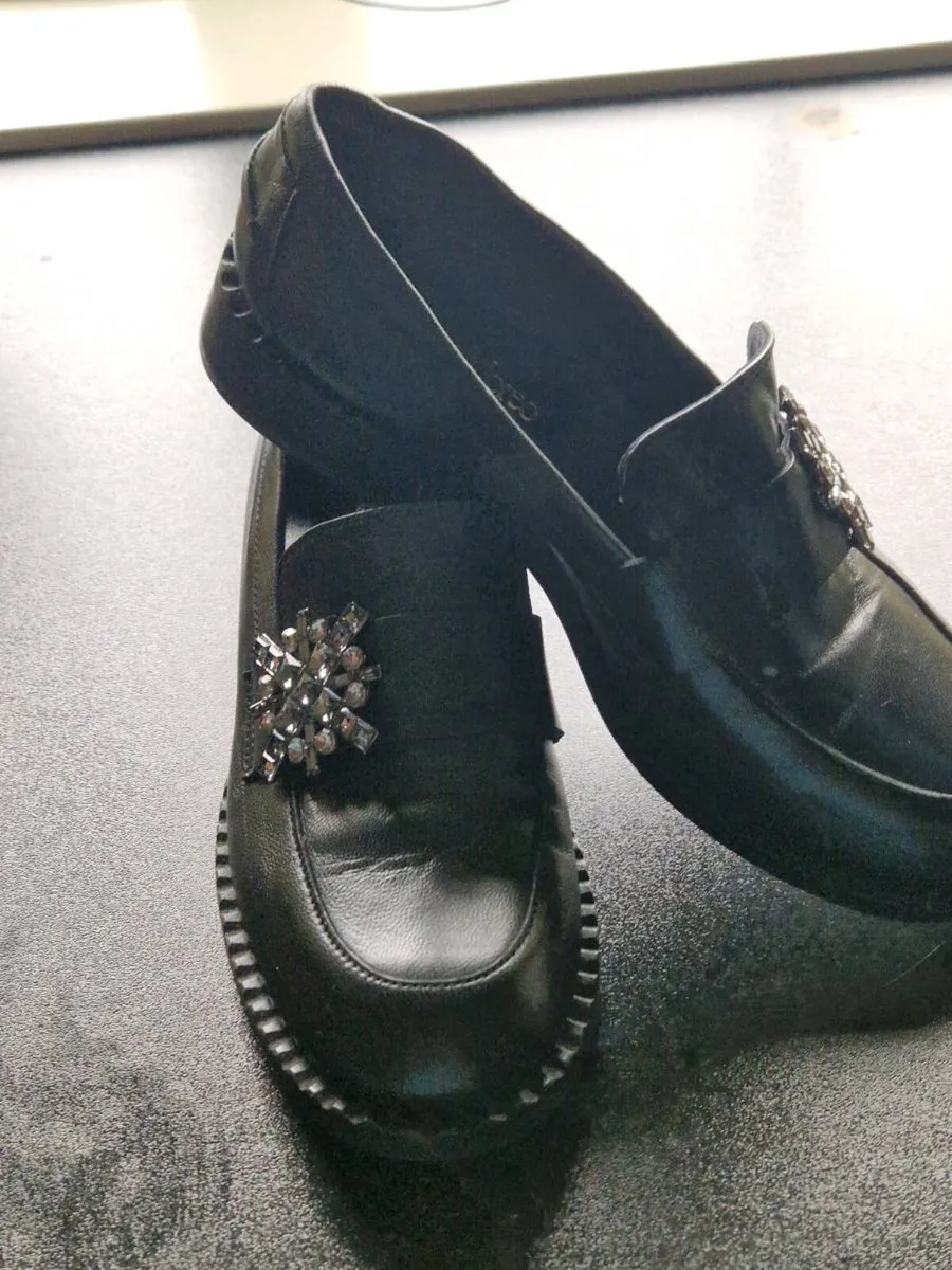 Shoes - Image 2