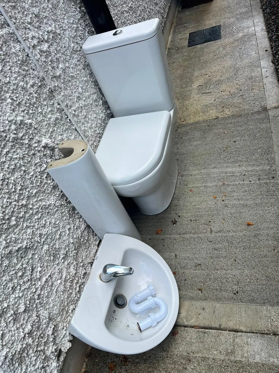 Toilet , Basin, Hand Dryer - Image 2