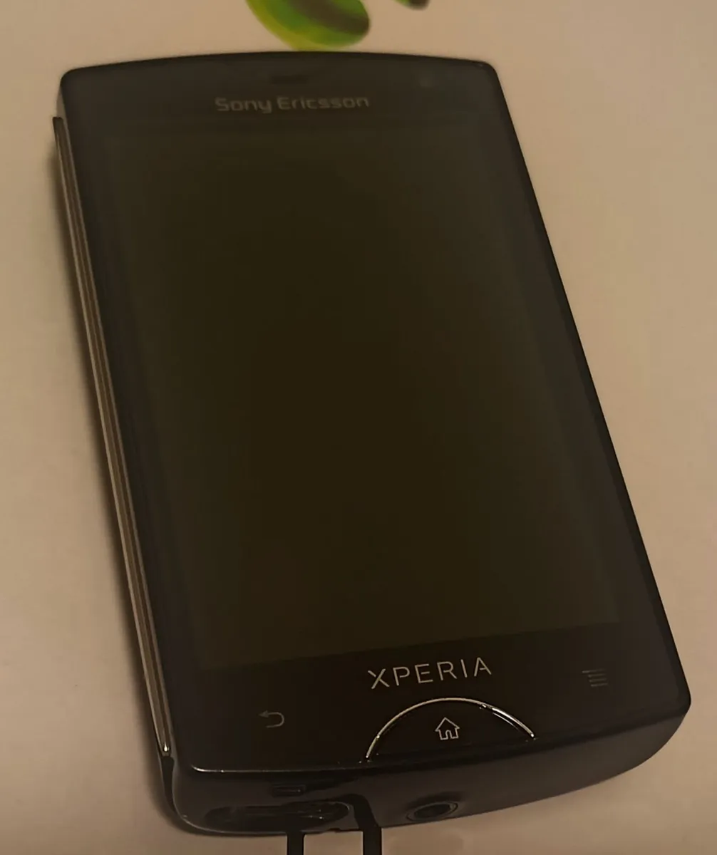 Sony Ericsson xperia mini - Image 1
