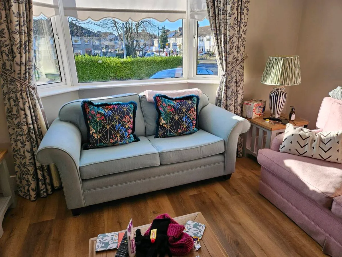 Couch - Image 1
