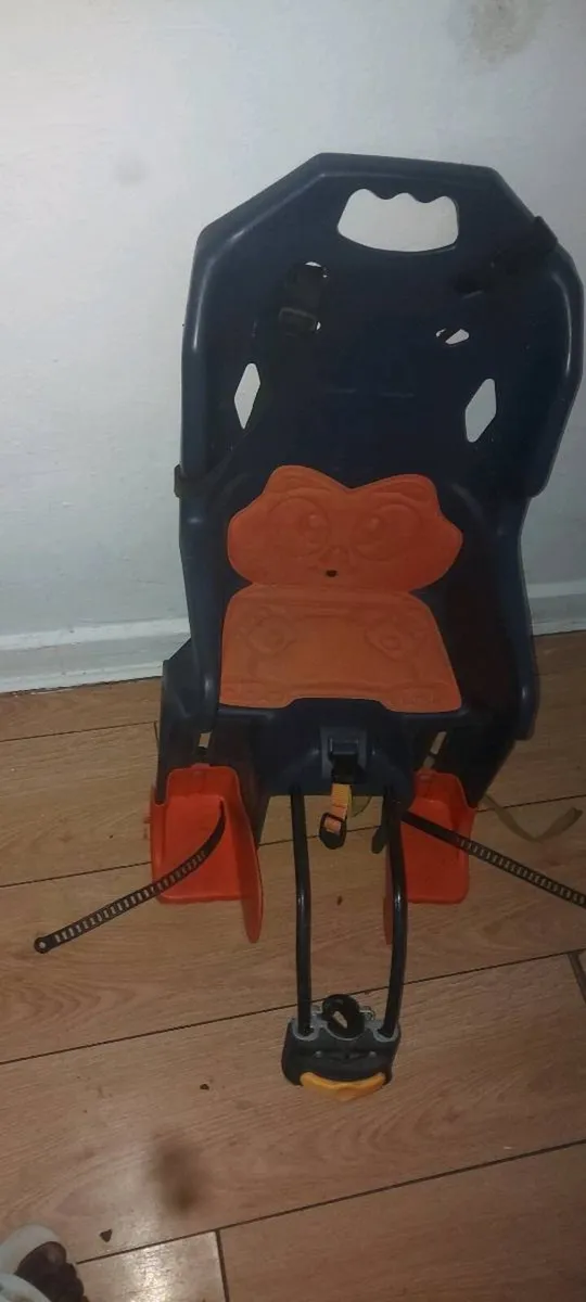 Child bike seat - Image 1