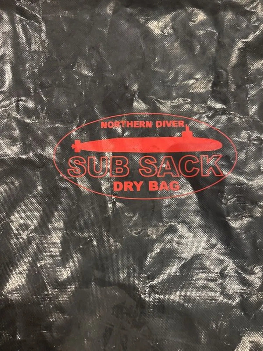 scuba pro gloves and Northern Diver dry bag - Image 2
