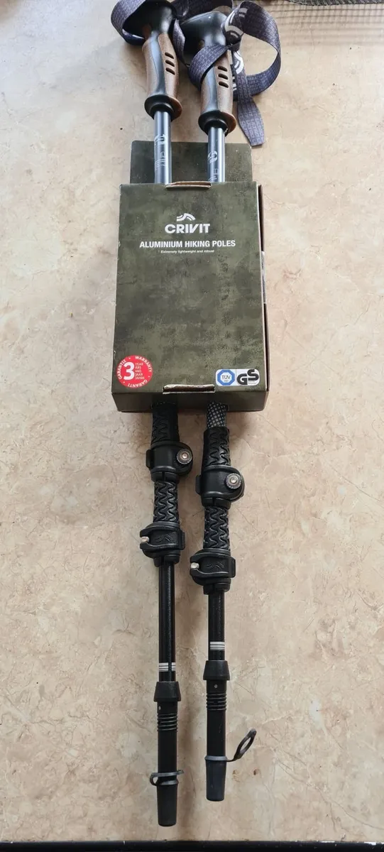 New Hiking Poles New: A brand-new, unused, unopene