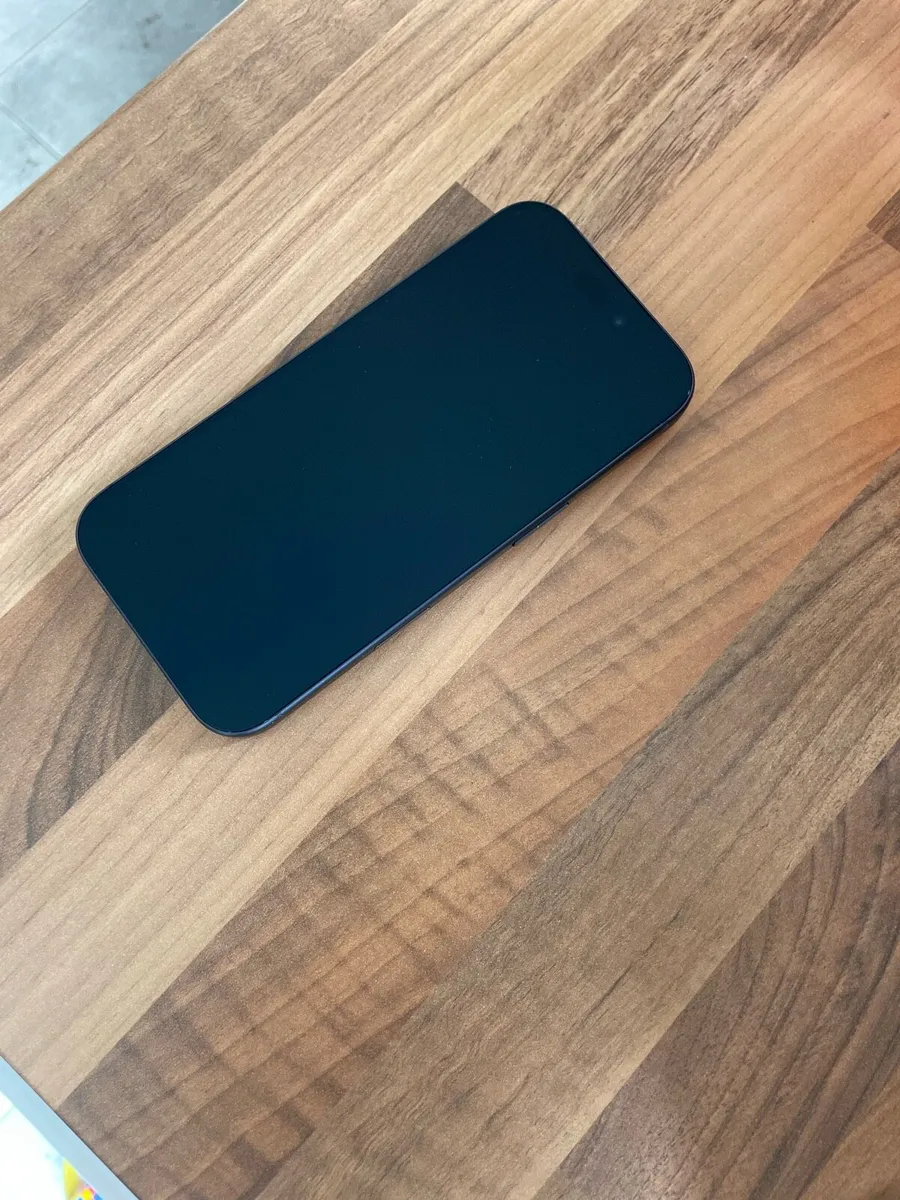 iPhone 17 pro - Image 2