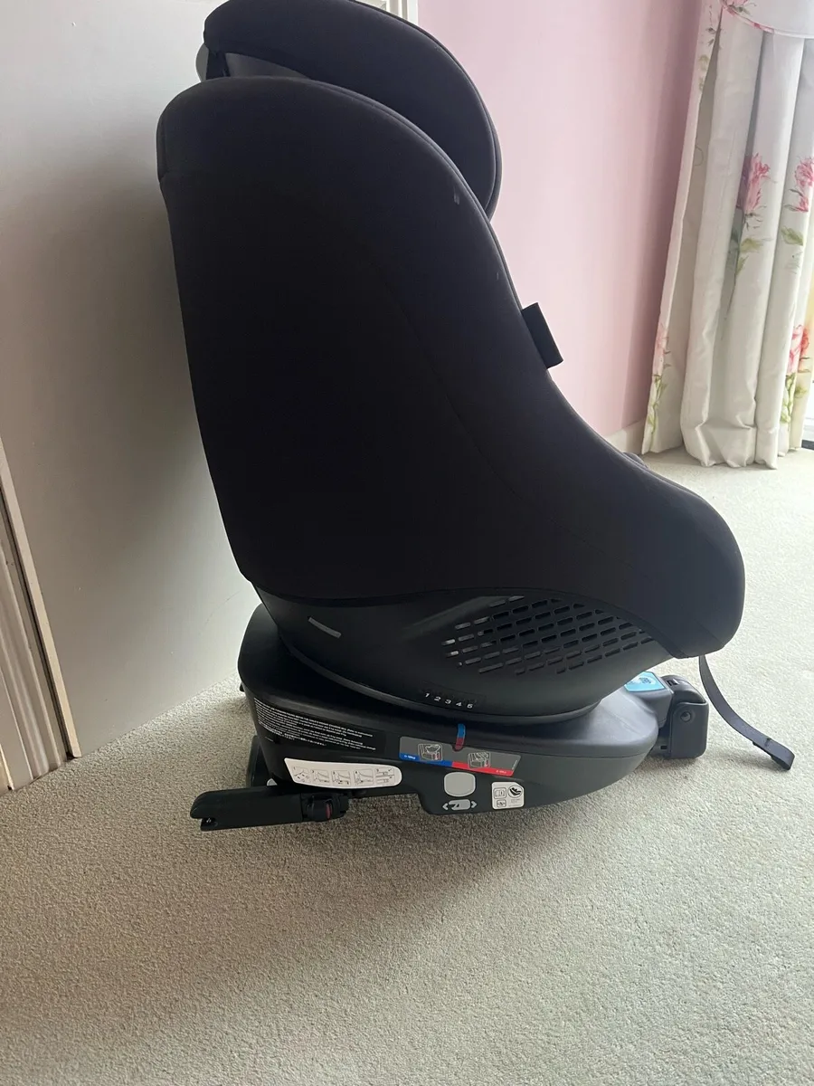 Child swivel car seat - Image 2