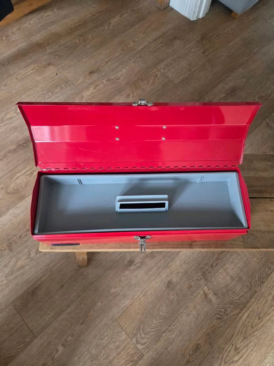 Toolbox 19" metal - Image 1