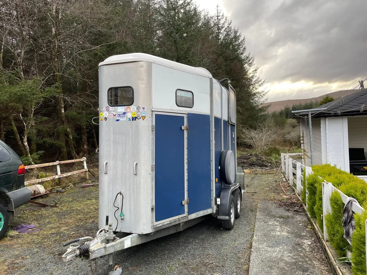 Horse Box - Image 1