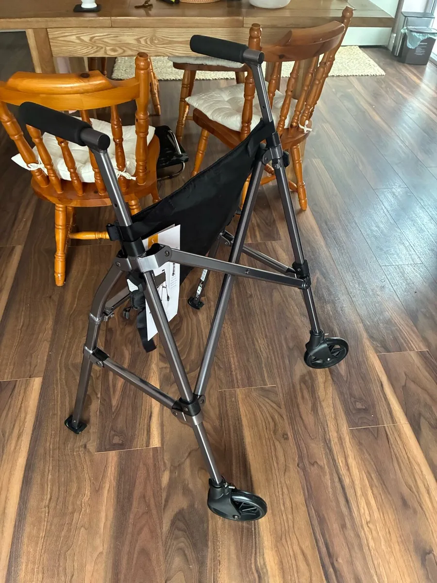 Stander Rollator - Image 2
