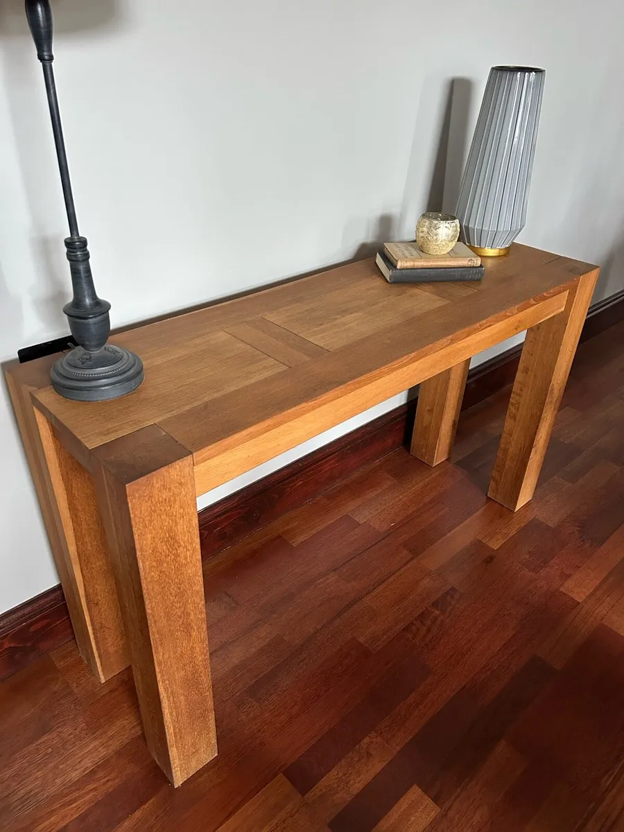 Dining table & 8 chairs with console table - Image 4