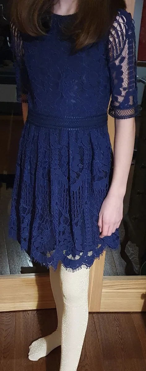 Lipsy girls occasion dress - Image 2