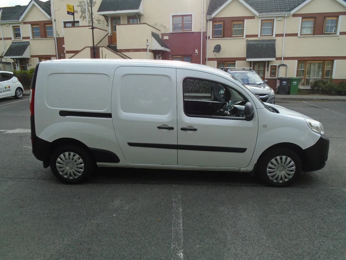 Renault Kangoo One Owner Total price 10250 - Image 2