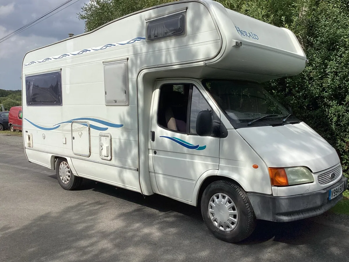 Motor home - Image 3