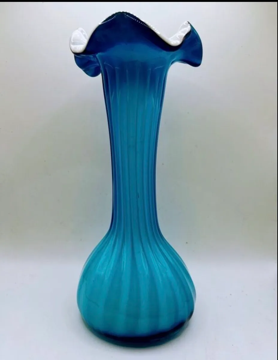 1970s art glass vase - Image 1