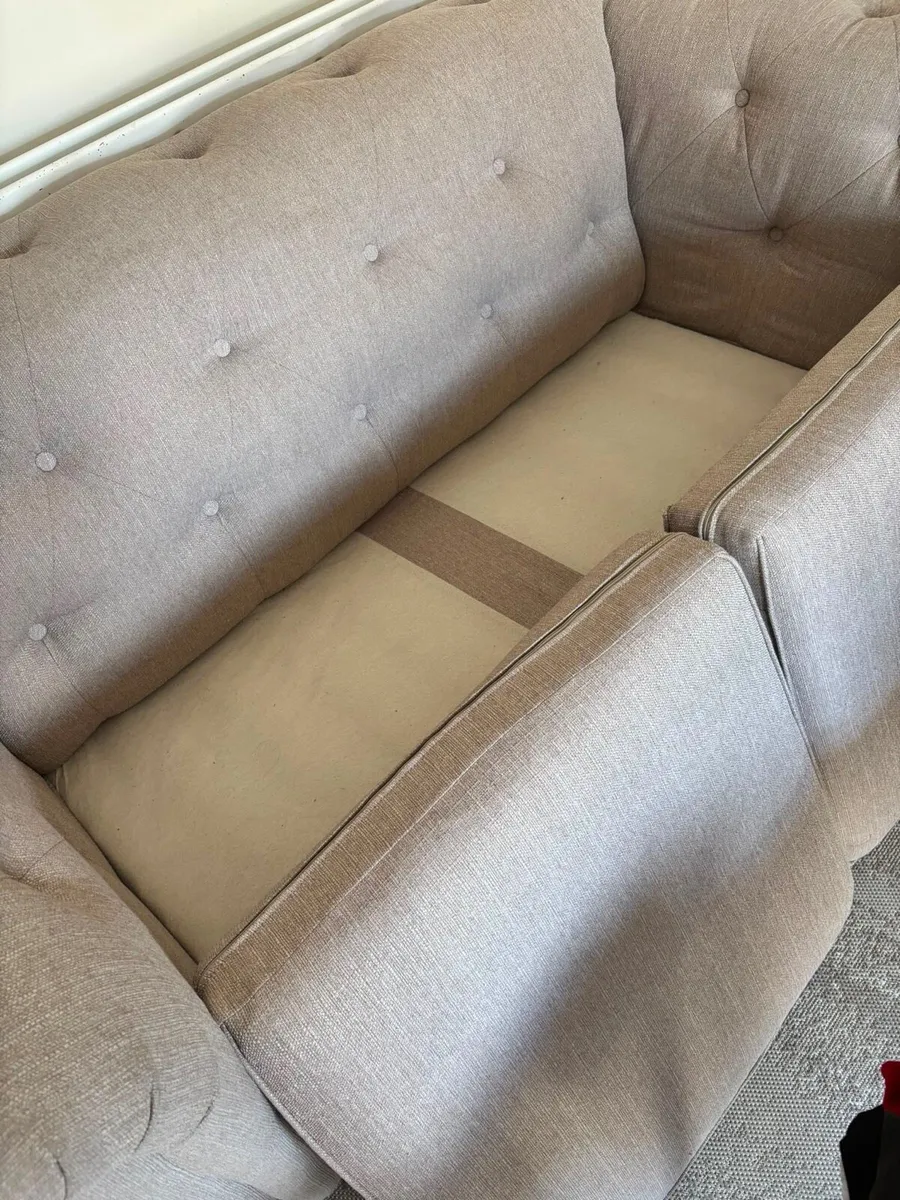 DFS Belair 3 & 2 Seater Sofa Set. Need gone ASAP!! - Image 4