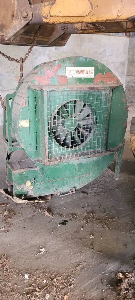 Teagle Thermo-Blast PTO-driven crop/grain dryer - Image 1