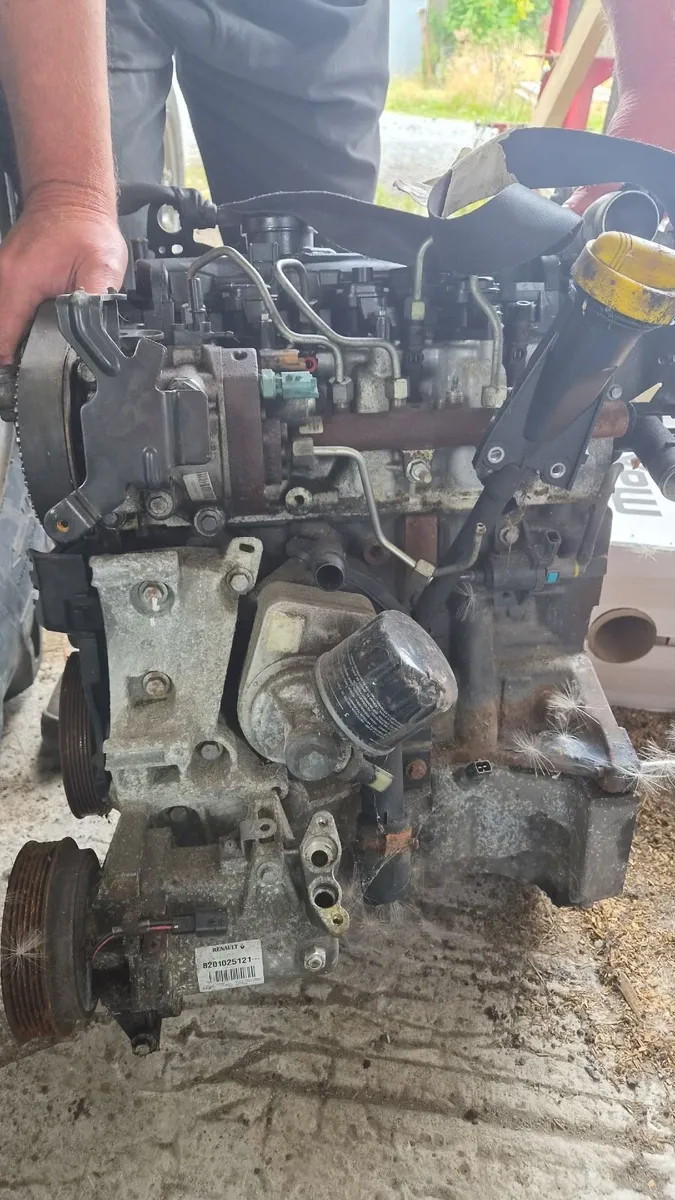 Renault Fluence Engine - Image 1