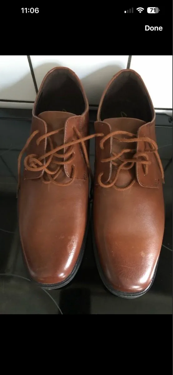Mens Clark’s shoes size 8 €40 - Image 1