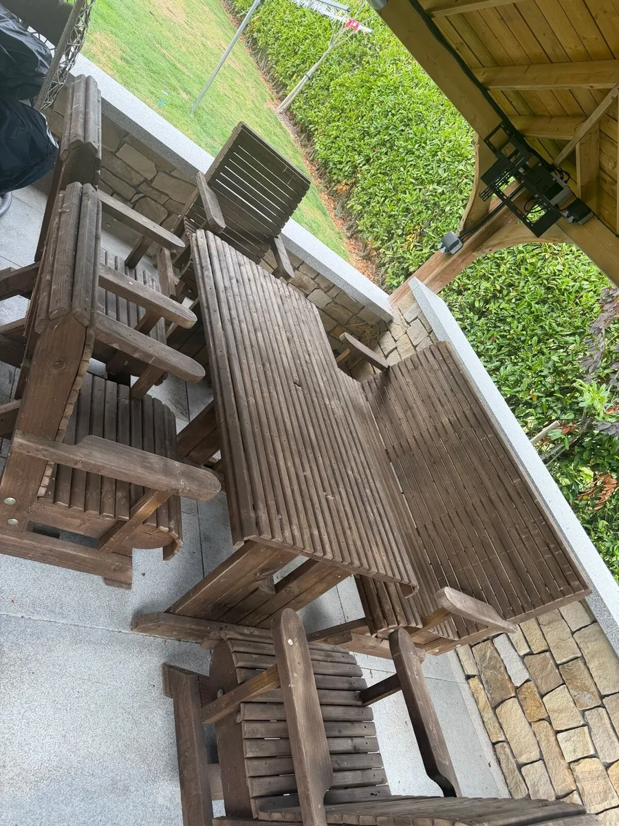 Garden furniture - Image 1