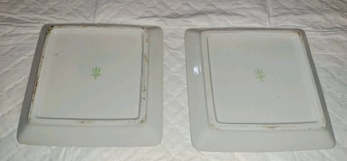 Pair of vintage Peacock plates Hollohaza - Image 3