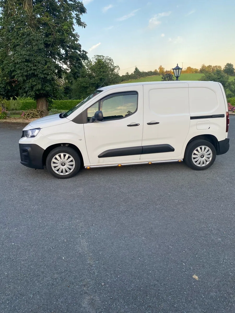 Peugeot Partner 2019 Professional 1.6HDi - Image 3