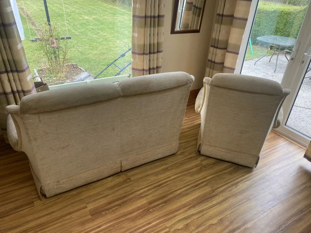 2 Seat couch and arm chair fabric material - Image 2