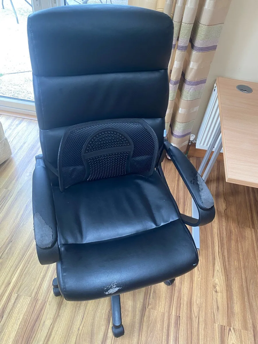 Office Desk and Chair - Image 2