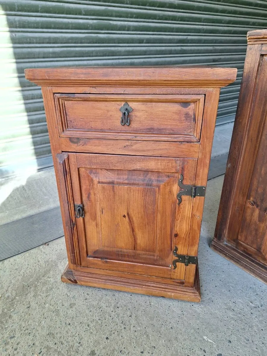 Rustic Corner TV Unit & Matching Cabinet (DELIVERY - Image 2