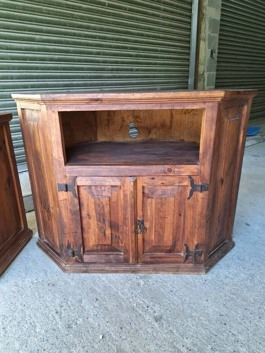 Rustic Corner TV Unit & Matching Cabinet (DELIVERY - Image 3