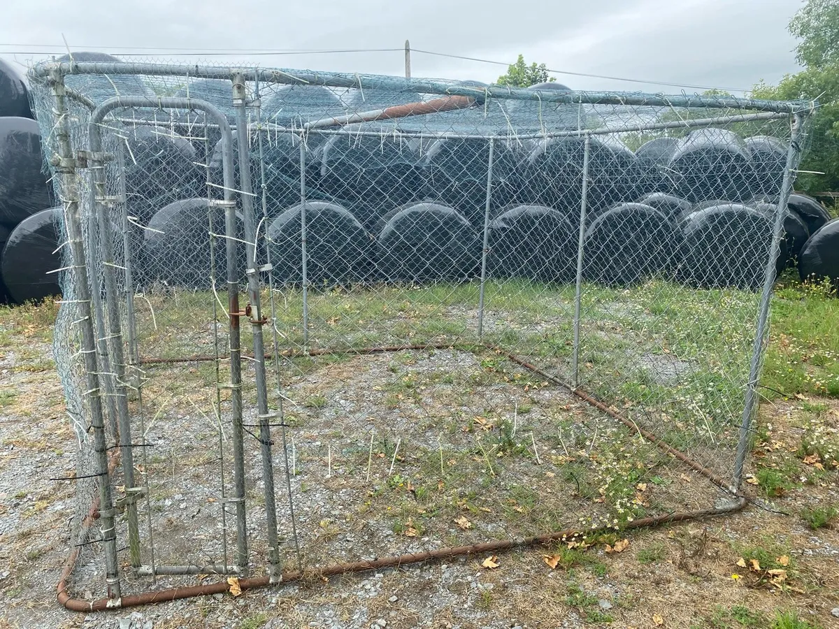 Animal run or cage - Image 2
