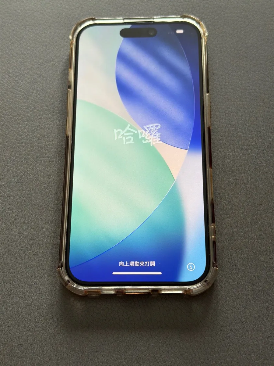 iPhone 16 - Image 1