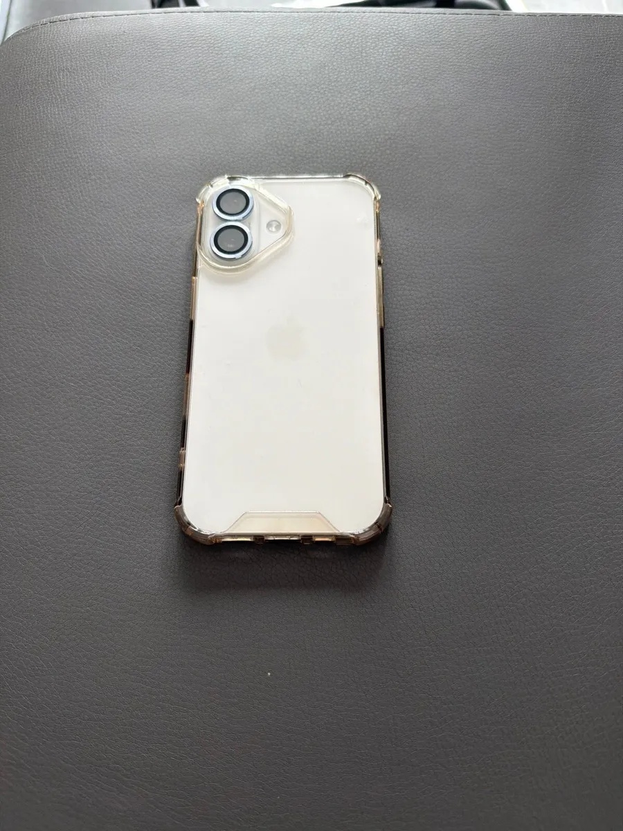 iPhone 16 - Image 2