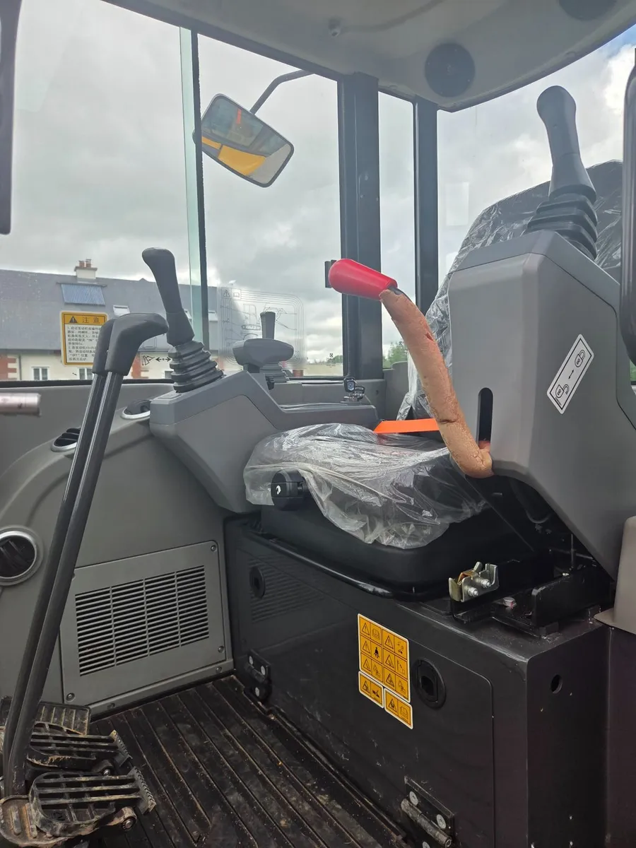 Excavator Xcmg  Xc35u - Image 4