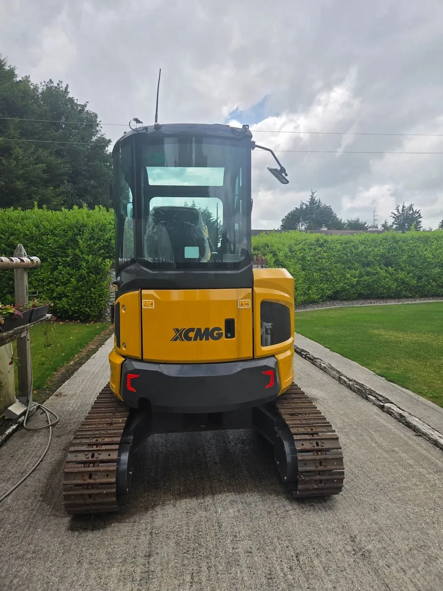 Excavator Xcmg  Xc35u - Image 3