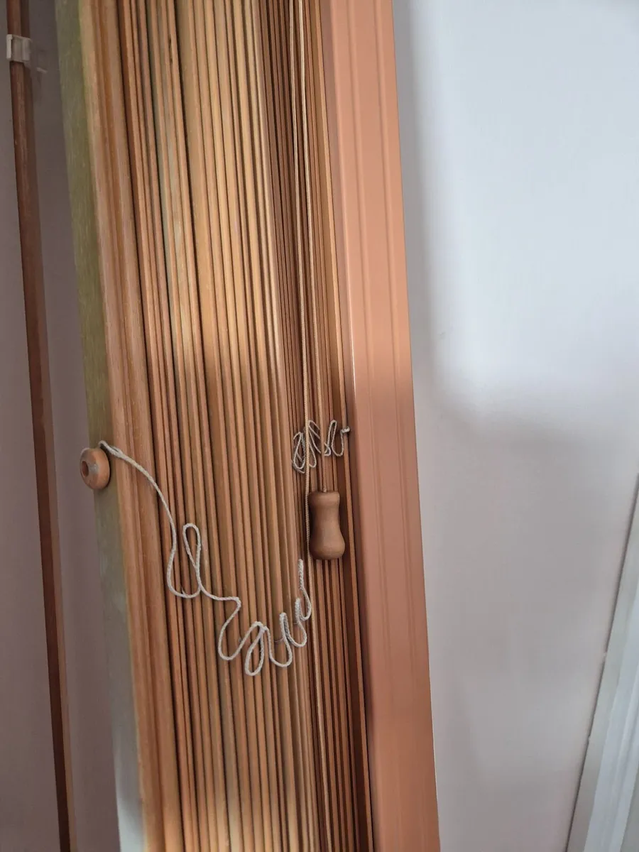 Wooden Venetian Blind - Image 2