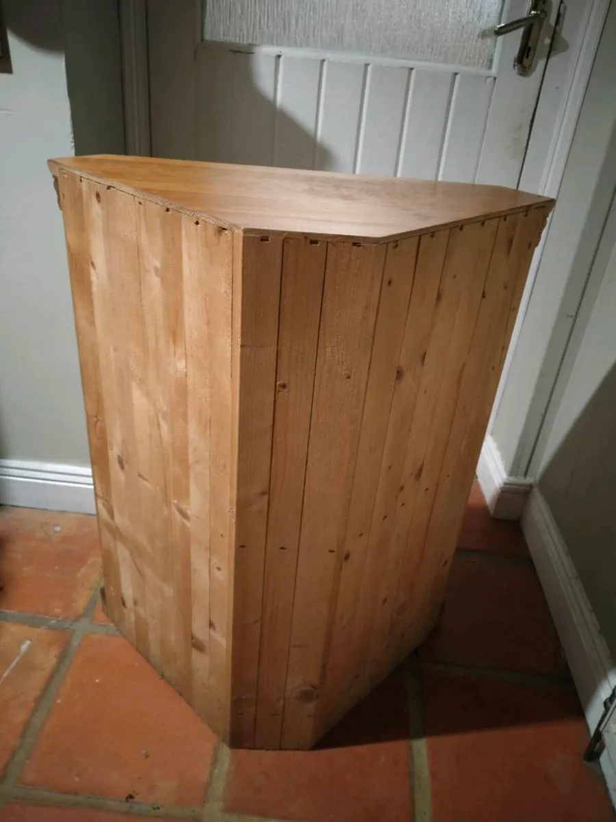 Pine corner unit dining room Cabinet. Solid pine, - Image 3