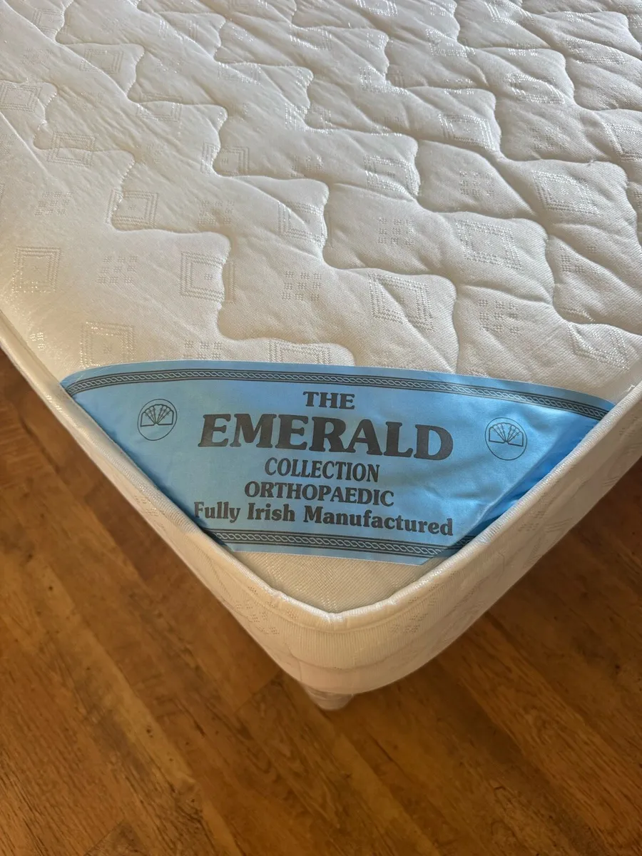 Bed with Mattress and sofa bed - Image 4