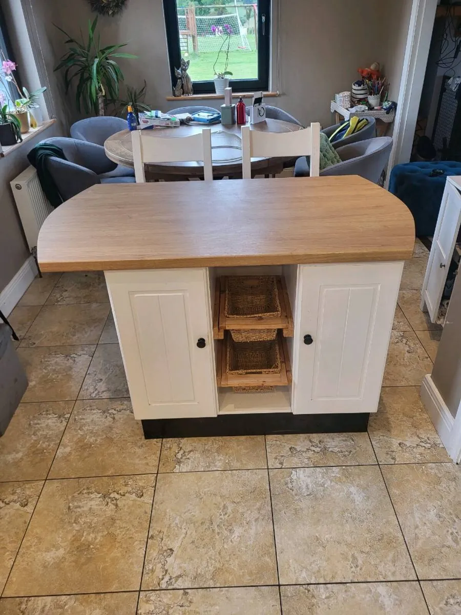 Kitchen Island + Bar Stools - Image 1