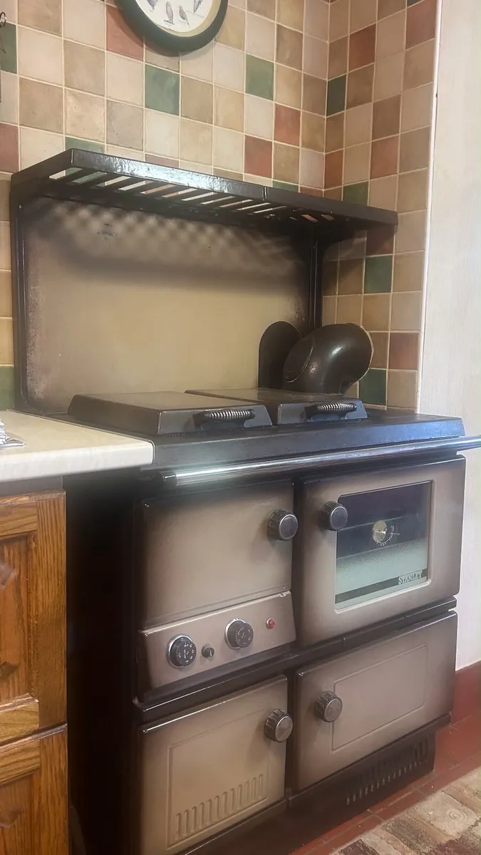 Stanley superstar central heating cooker - Image 3