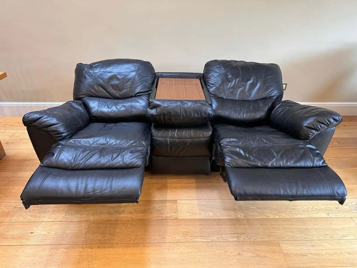Black Leather Recliner Suite - Image 4