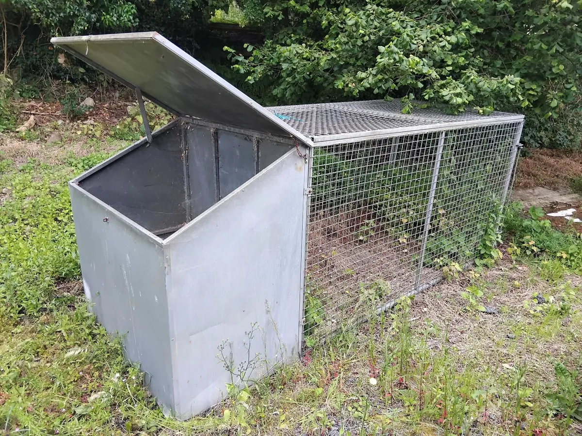 Dog Run - Image 2